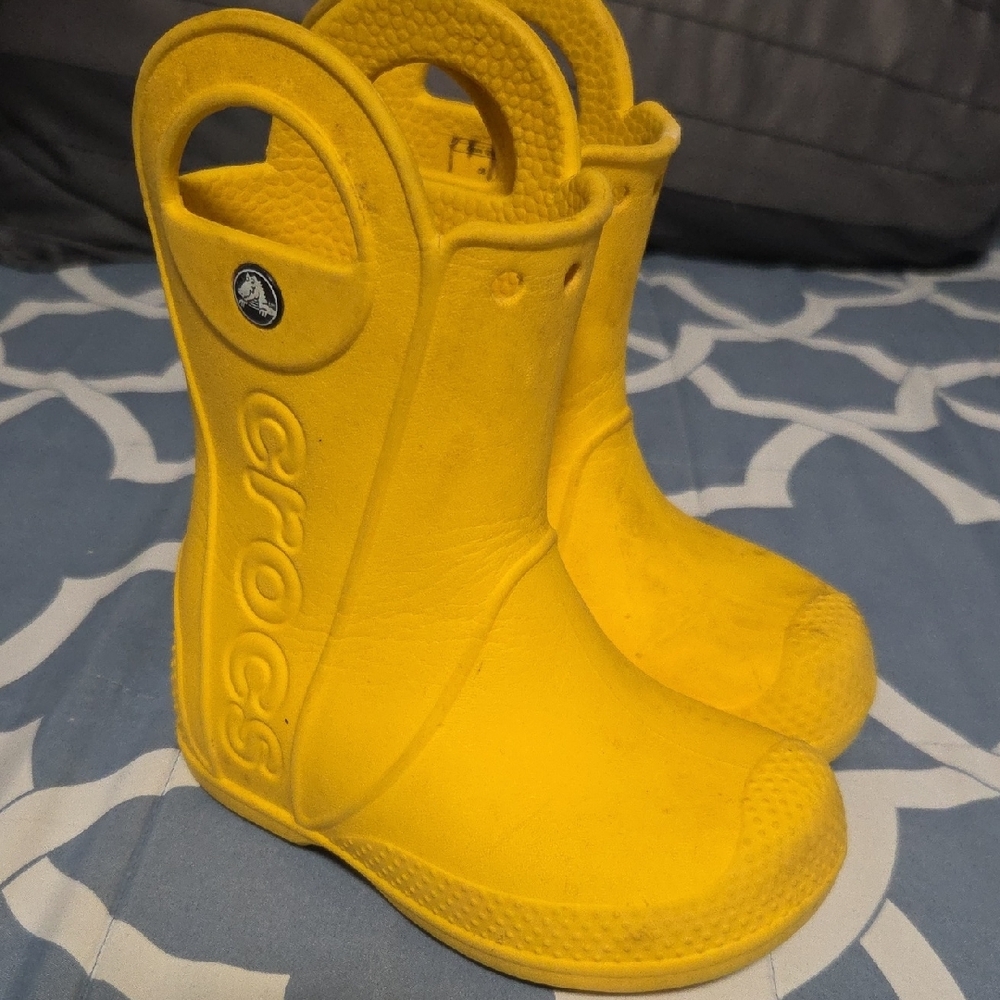 CROCS Kids Bright Yellow Rain Boots - Picture 3 of 3